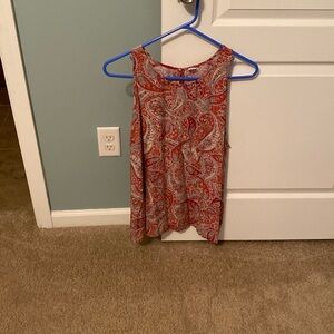 Old navy red paisley sleeveless shirt